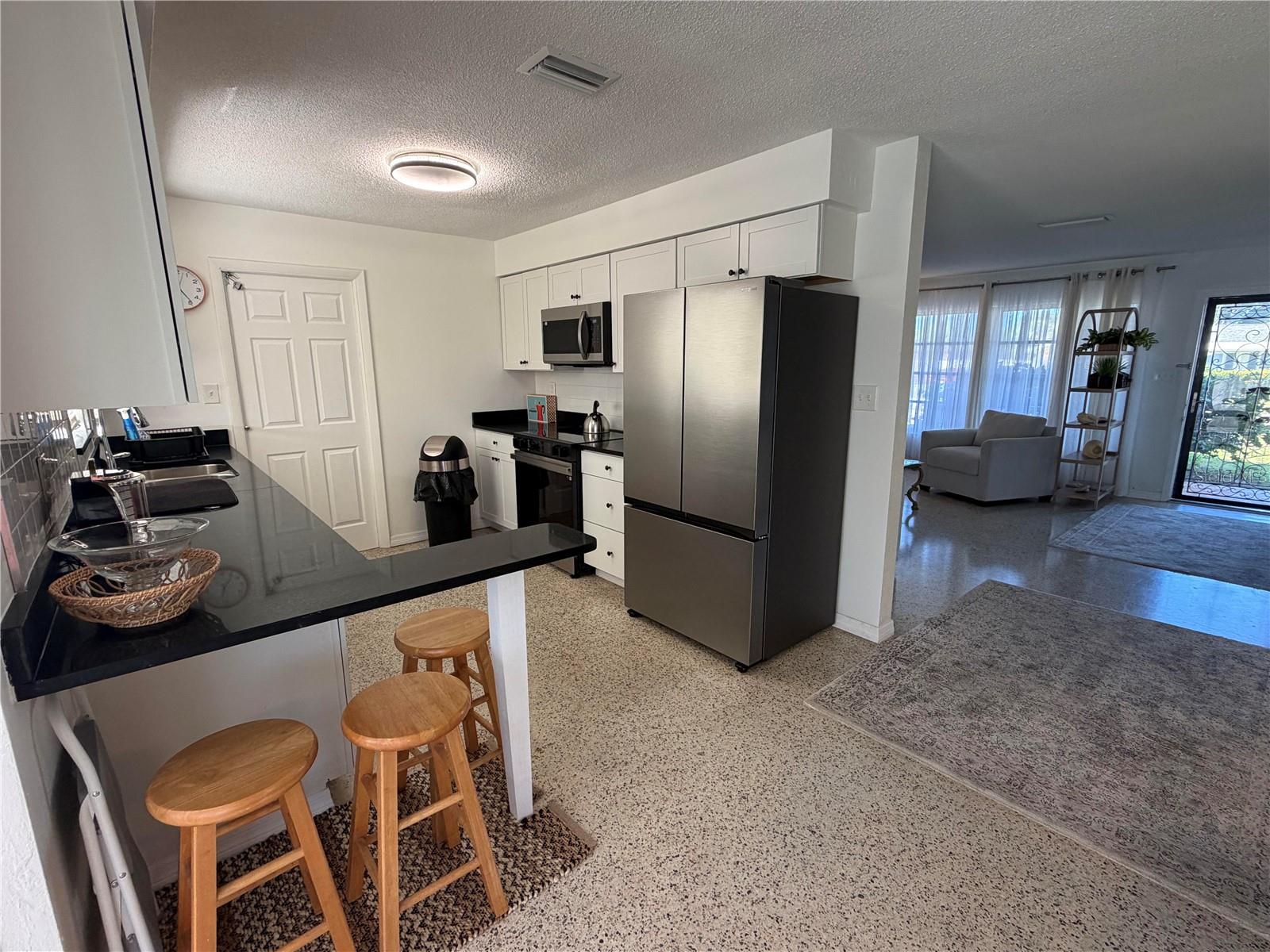 411 60TH STREET NW, Bradenton, FL 34209