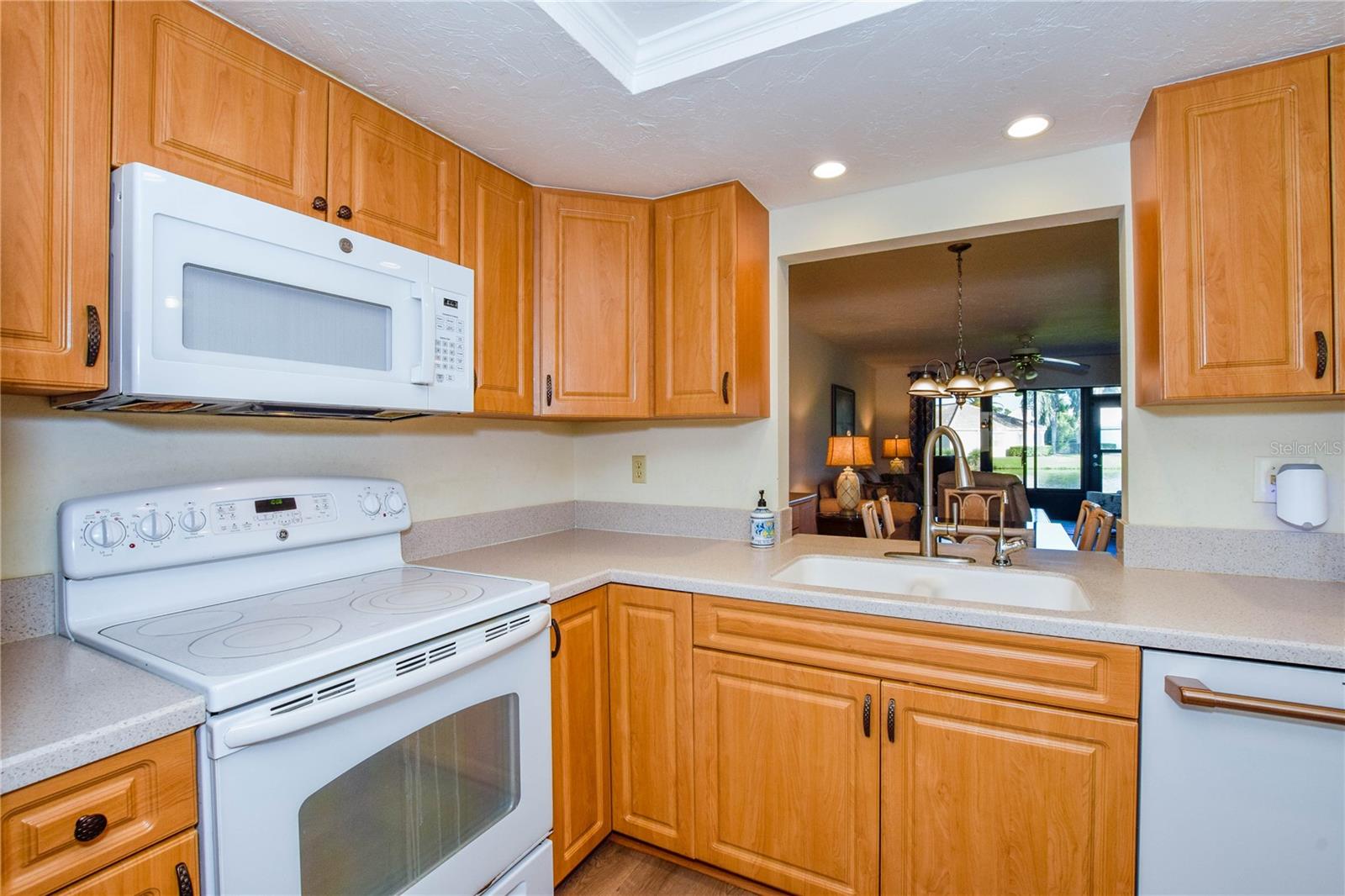 1100 CAPRI ISLES BOULEVARD, #318, Venice, FL 34292
