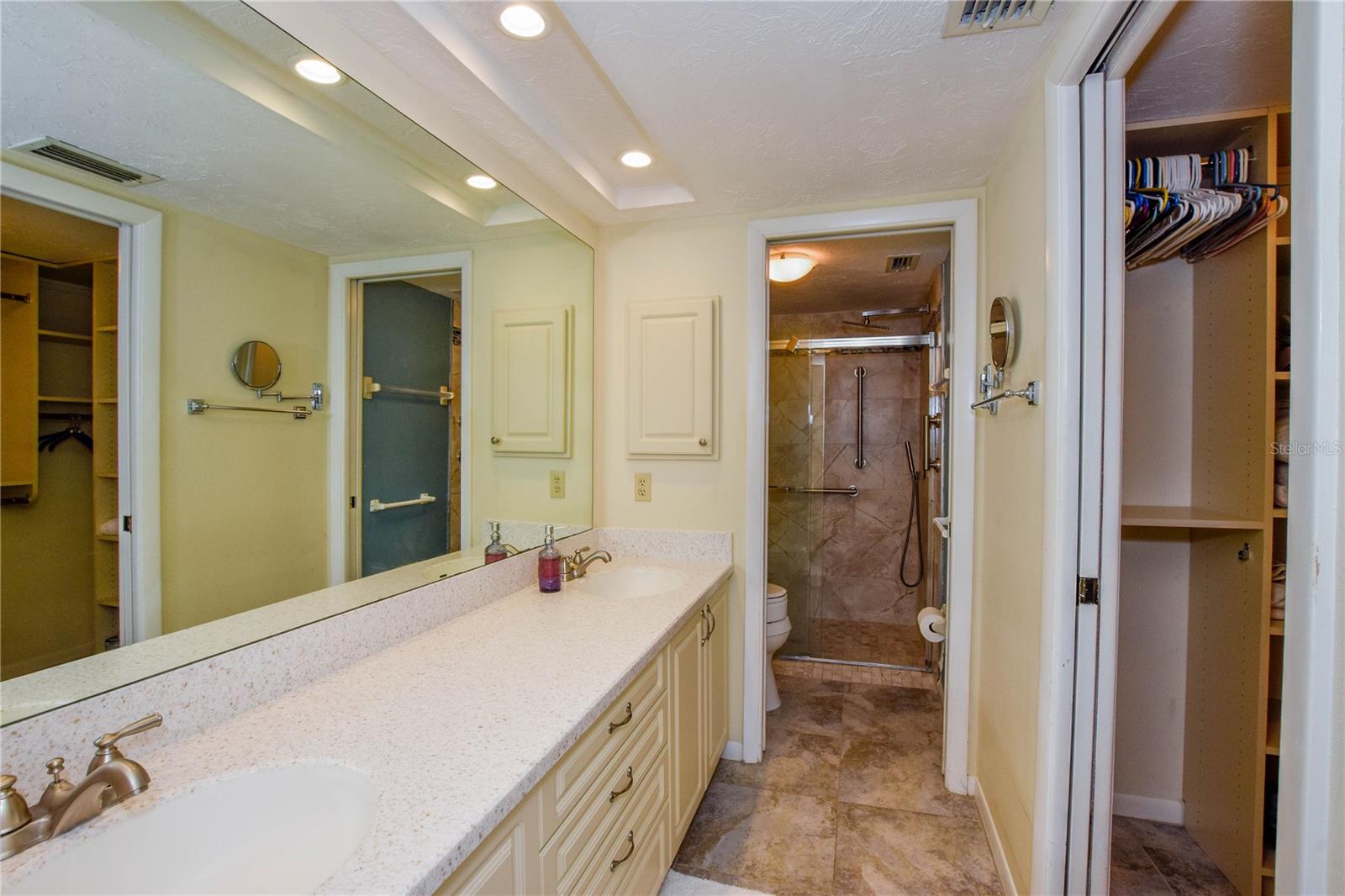 1100 CAPRI ISLES BOULEVARD, #318, Venice, FL 34292