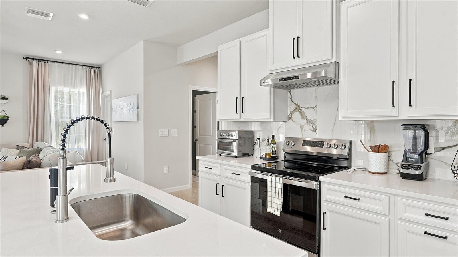 4502 SPIRE RUN, Bradenton, FL 34211