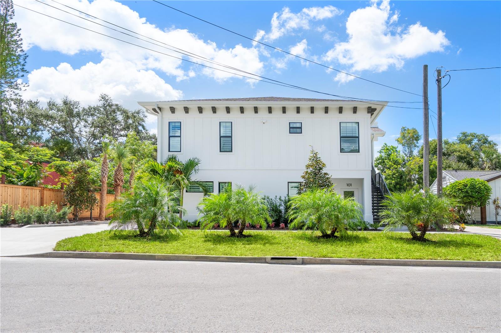 1234 15TH STREET, Sarasota, FL 34236