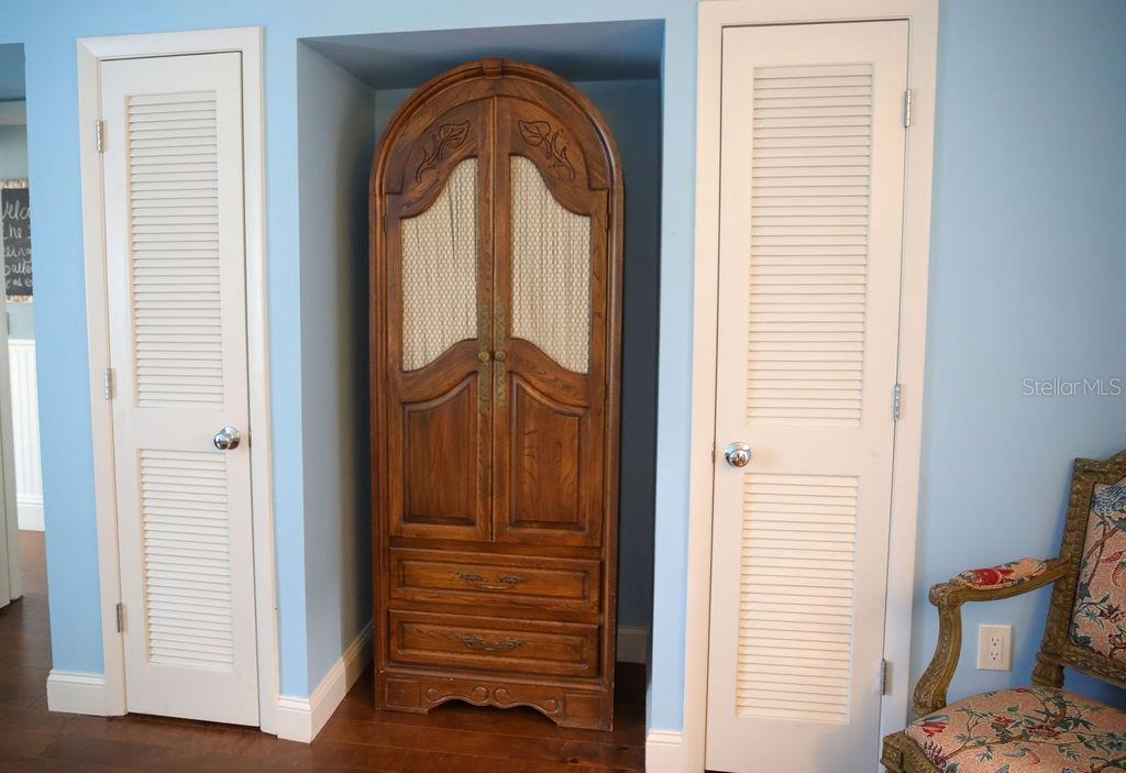 4543 FOREST WOOD TRAIL, #33, Sarasota, FL 34241