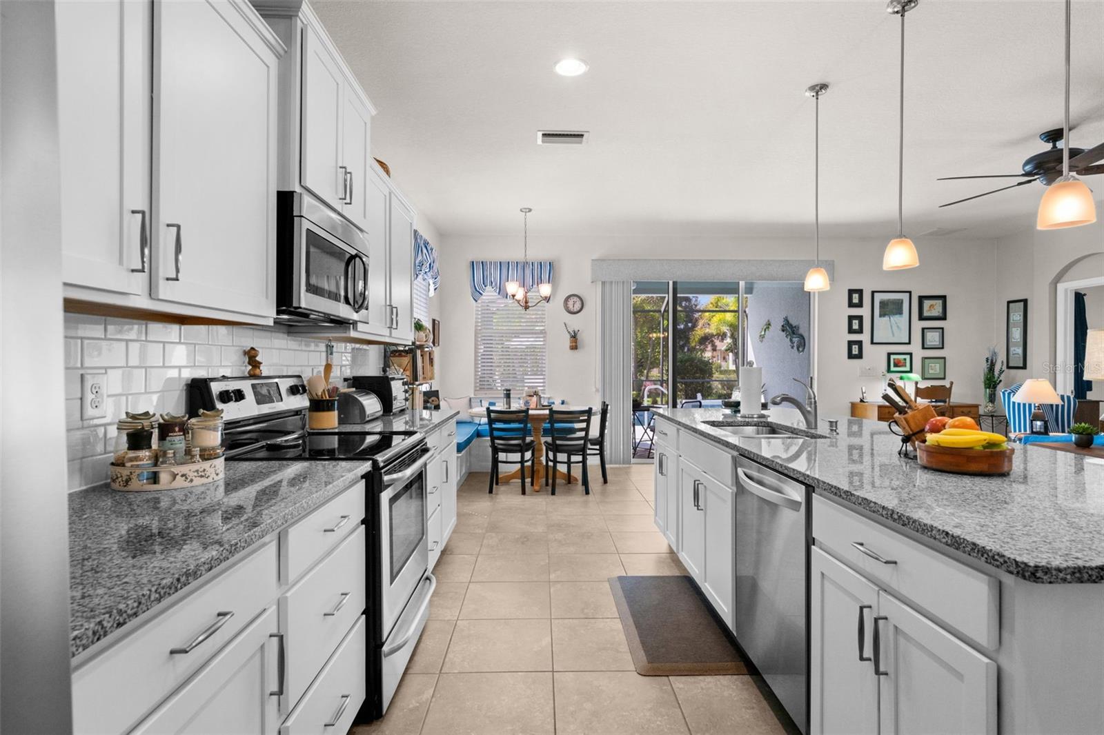 7813 BIRDIE BEND WAY, Sarasota, FL 34241