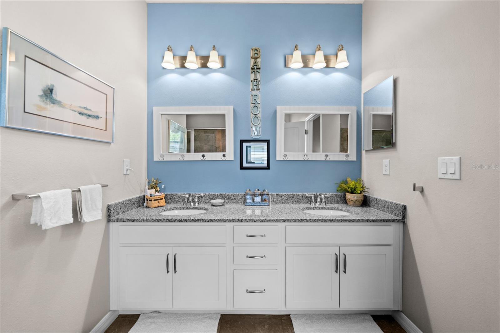 7813 BIRDIE BEND WAY, Sarasota, FL 34241