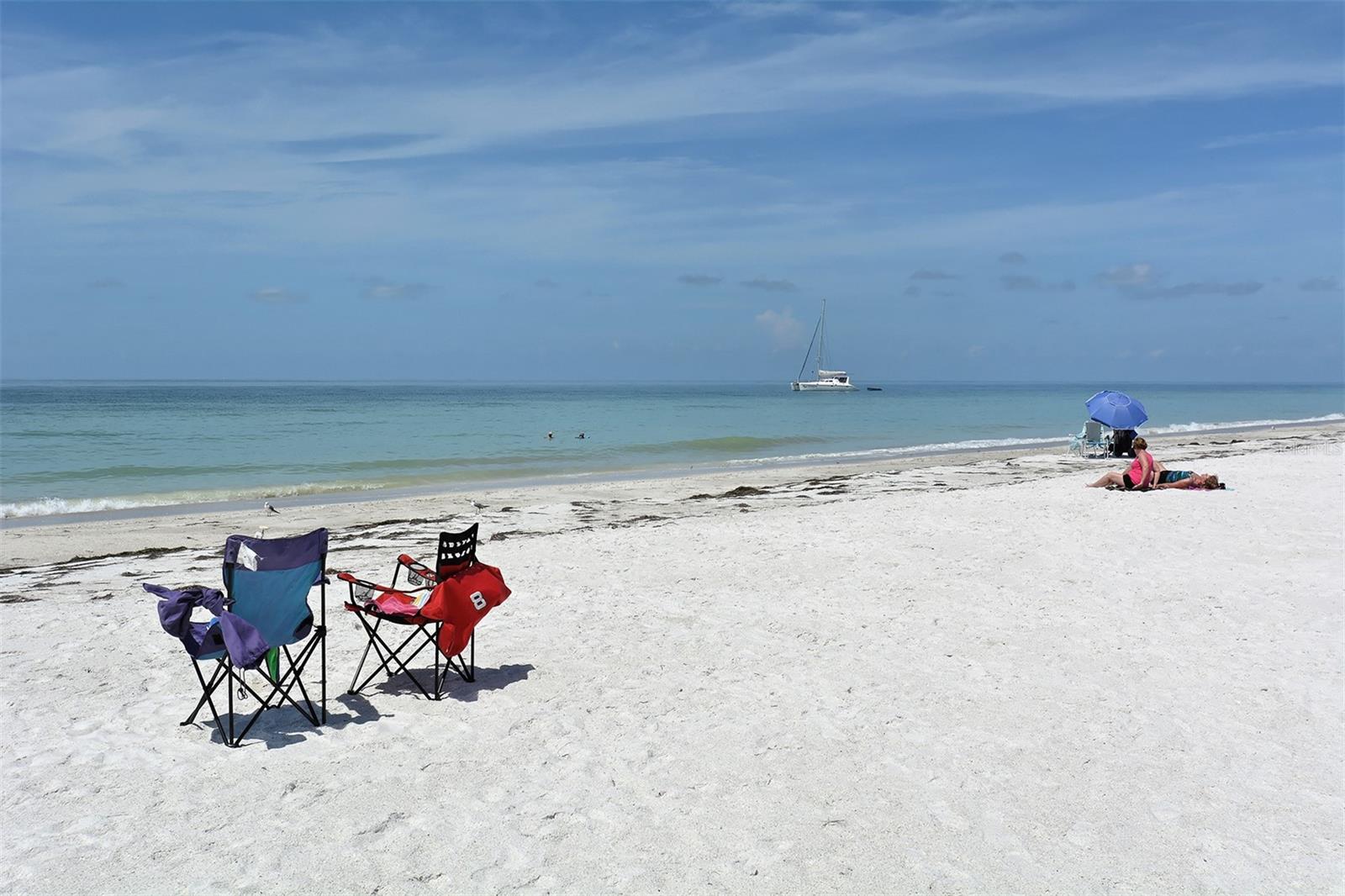 212 66TH STREET, Holmes Beach, FL 34217