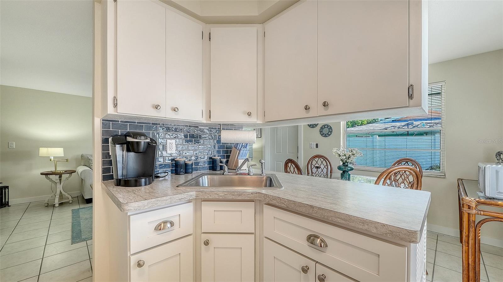 212 66TH STREET, Holmes Beach, FL 34217