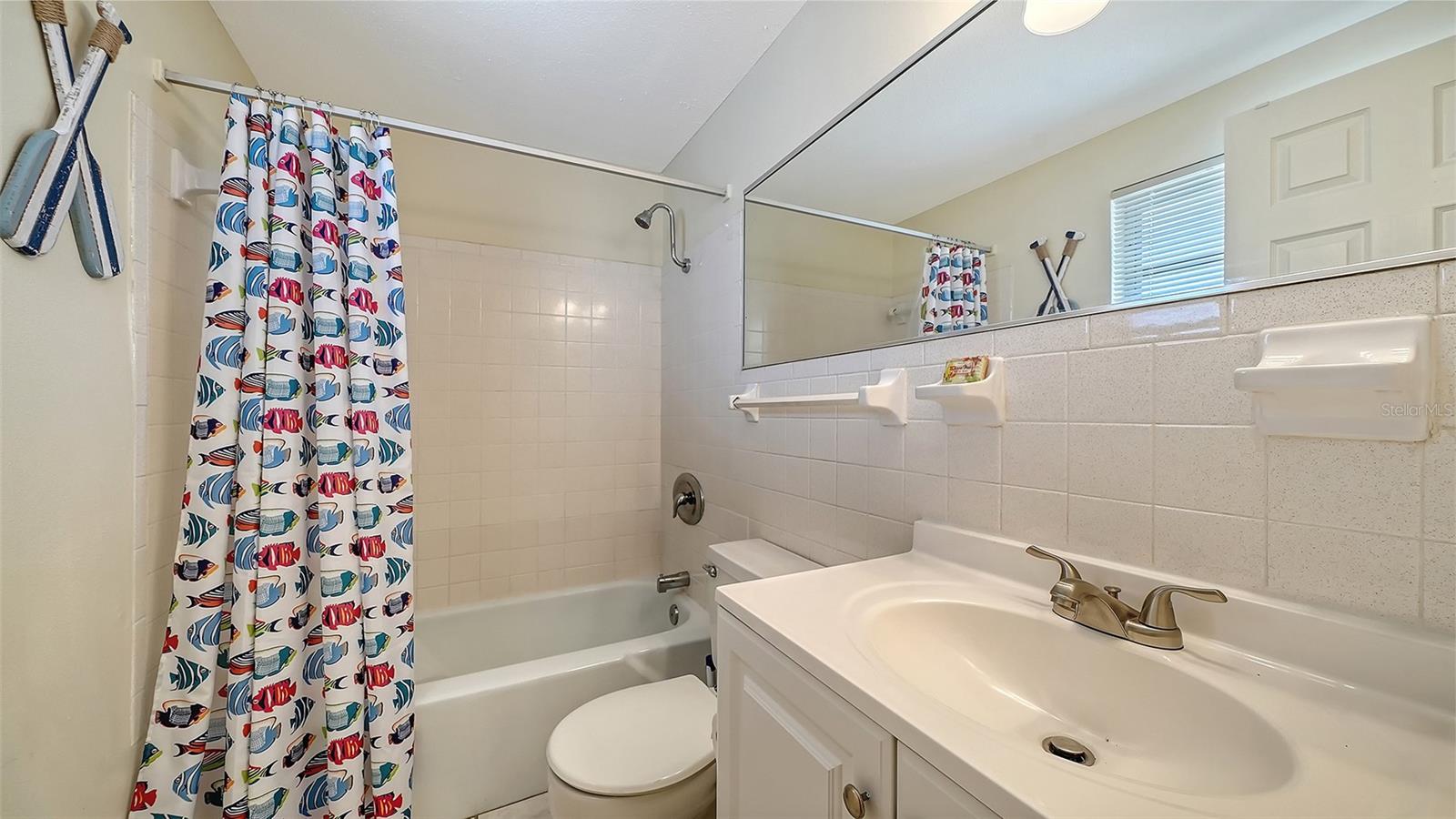 212 66TH STREET, Holmes Beach, FL 34217