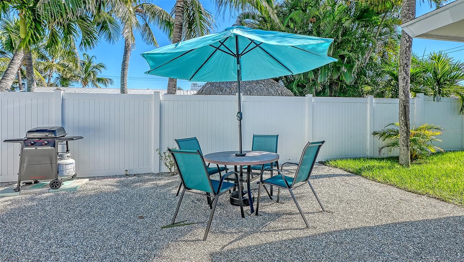 212 66TH STREET, Holmes Beach, FL 34217