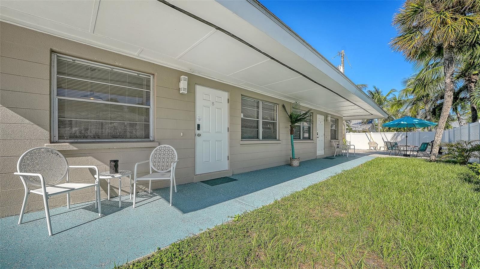 212 66TH STREET, Holmes Beach, FL 34217