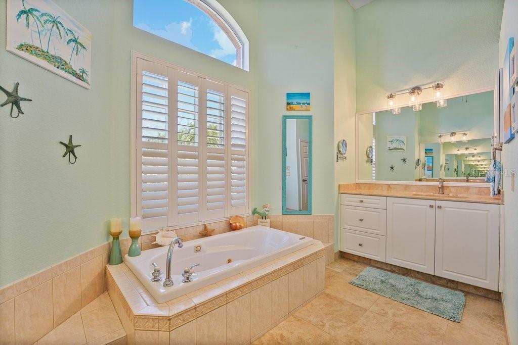 3712 WHIPPOORWILL BOULEVARD, Punta Gorda, FL 33950