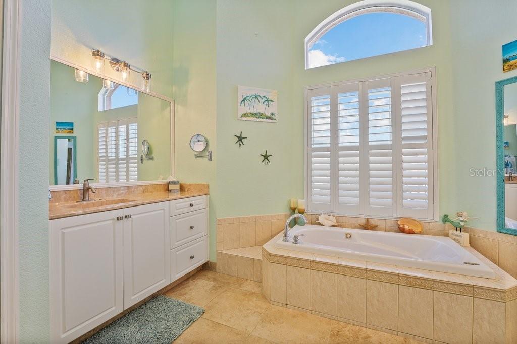 3712 WHIPPOORWILL BOULEVARD, Punta Gorda, FL 33950