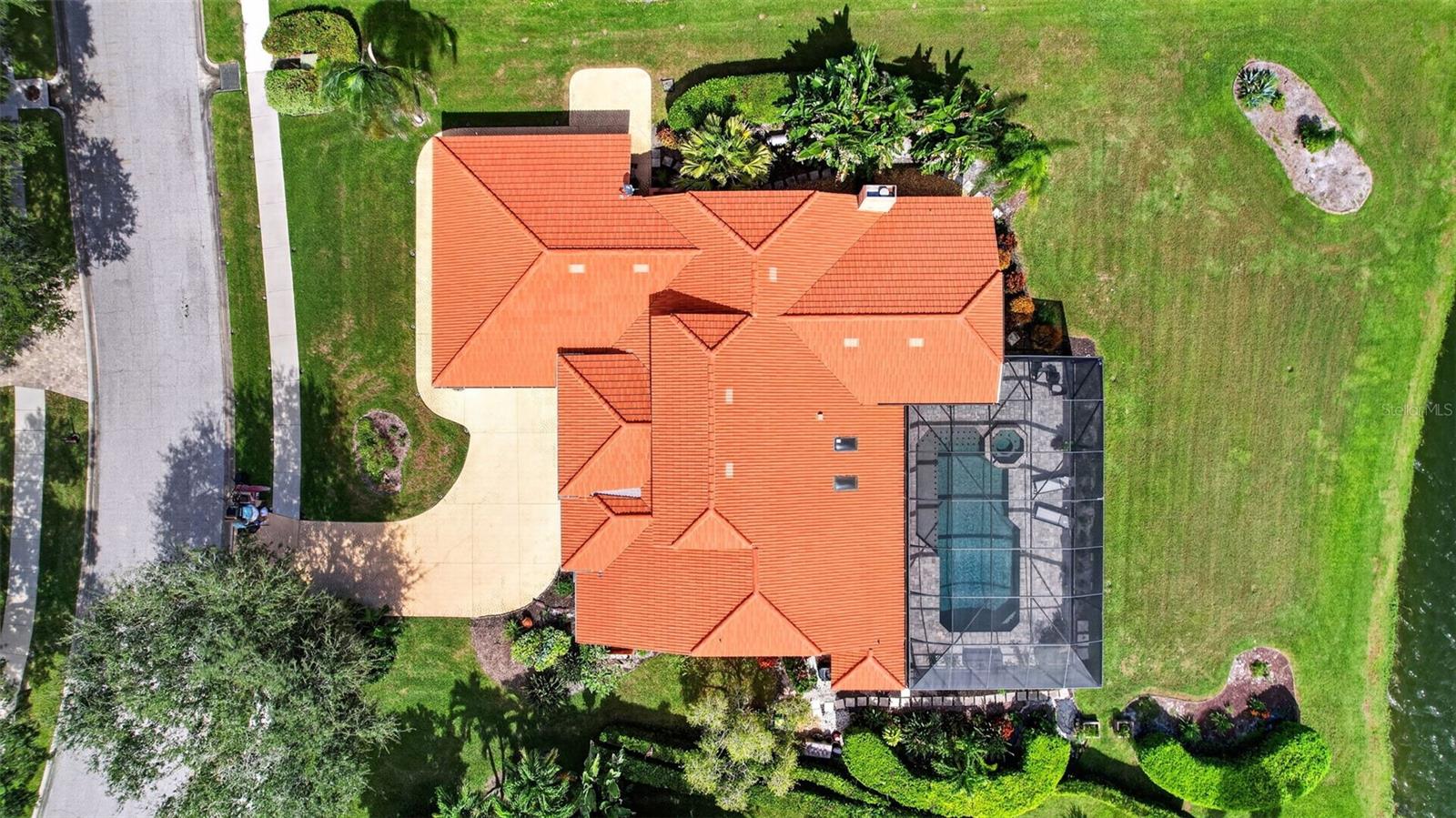 8938 WILD DUNES DRIVE, Sarasota, FL 34241