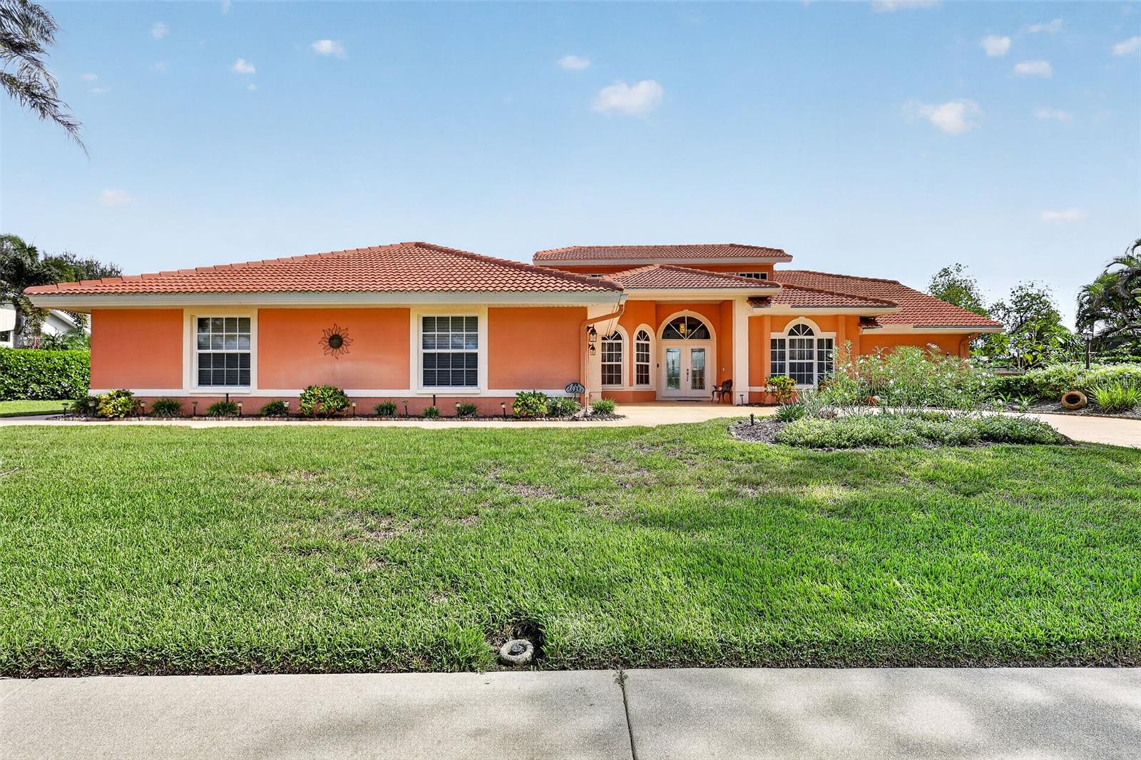 8938 WILD DUNES DRIVE, Sarasota, FL 34241