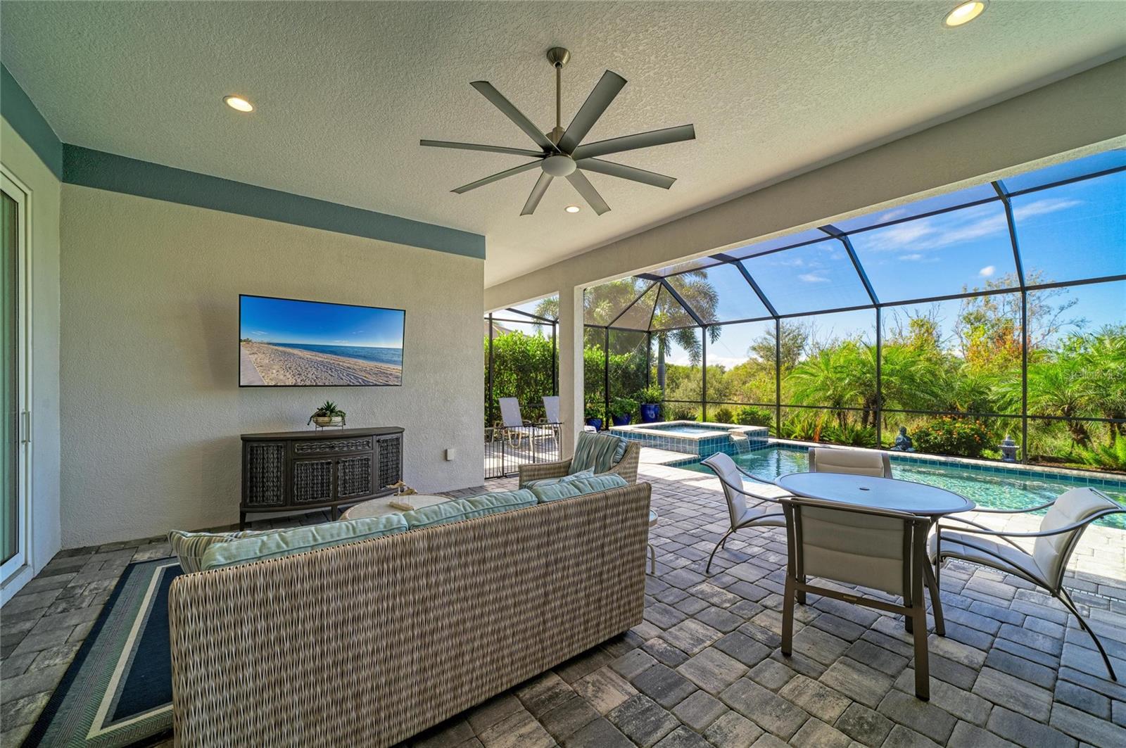 8269 GRANDE SHORES DRIVE, Sarasota, FL 34240