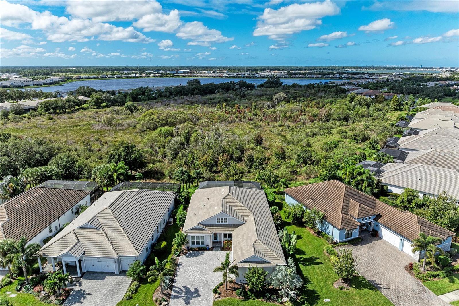 8269 GRANDE SHORES DRIVE, Sarasota, FL 34240 8269 GRANDE SHORES DRIVE, Sarasota, FL 34240