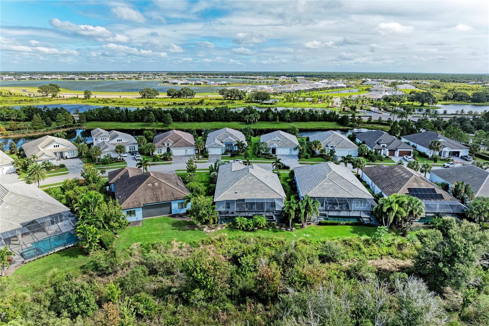 8269 GRANDE SHORES DRIVE, Sarasota, FL 34240