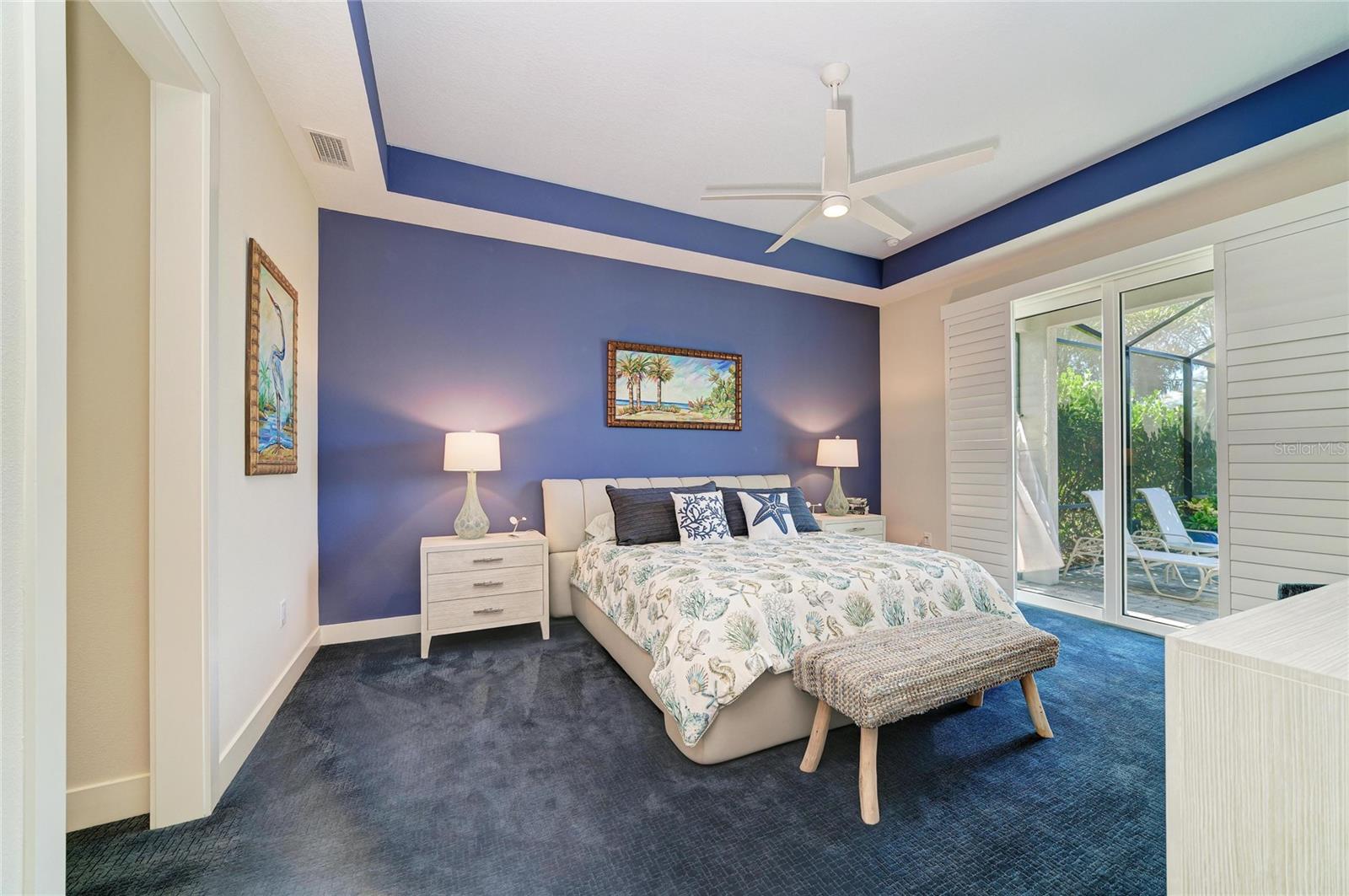 8269 GRANDE SHORES DRIVE, Sarasota, FL 34240