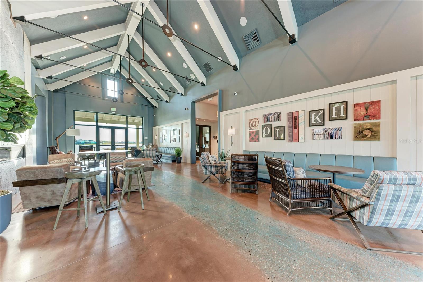 8269 GRANDE SHORES DRIVE, Sarasota, FL 34240
