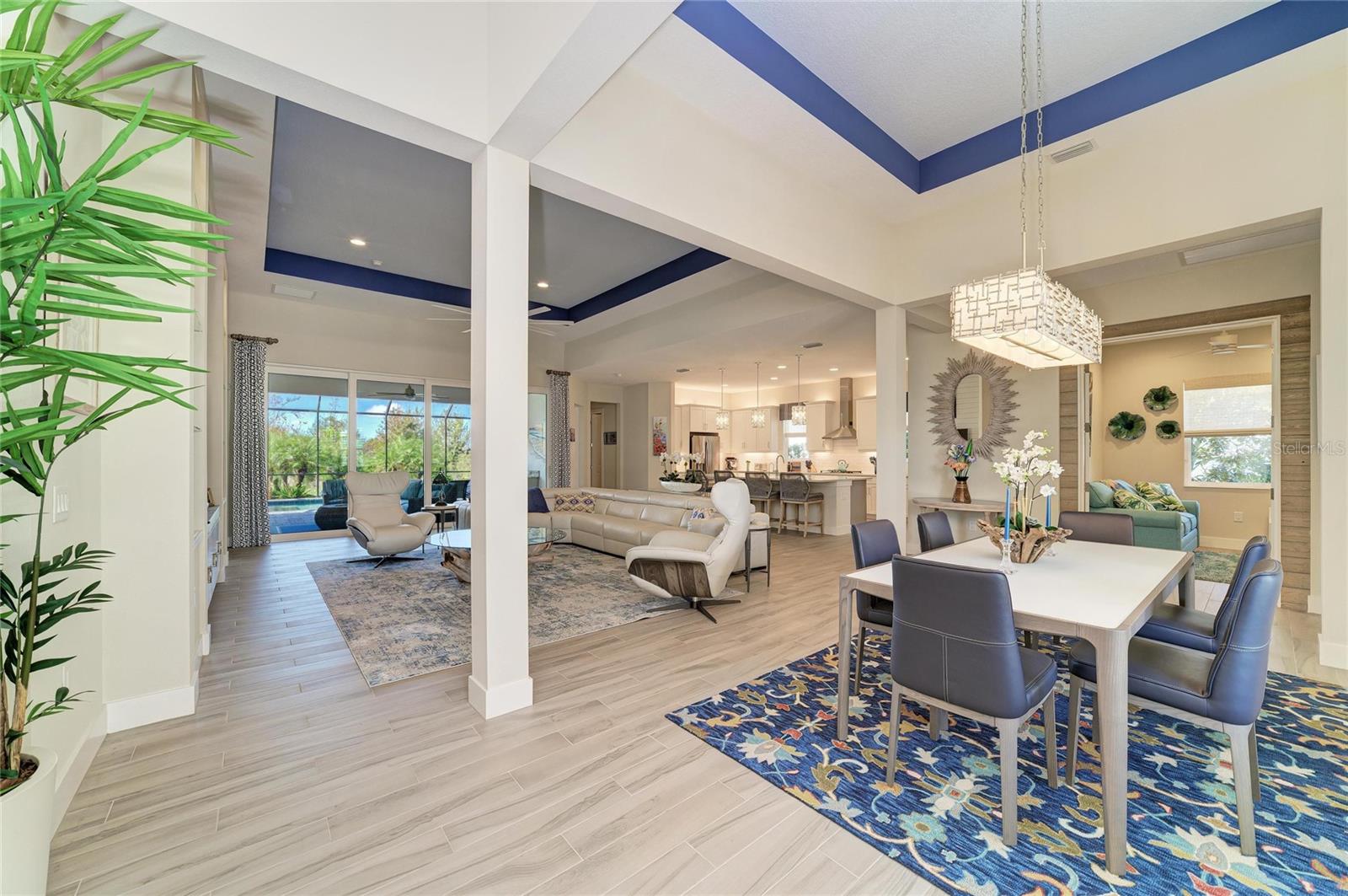8269 GRANDE SHORES DRIVE, Sarasota, FL 34240