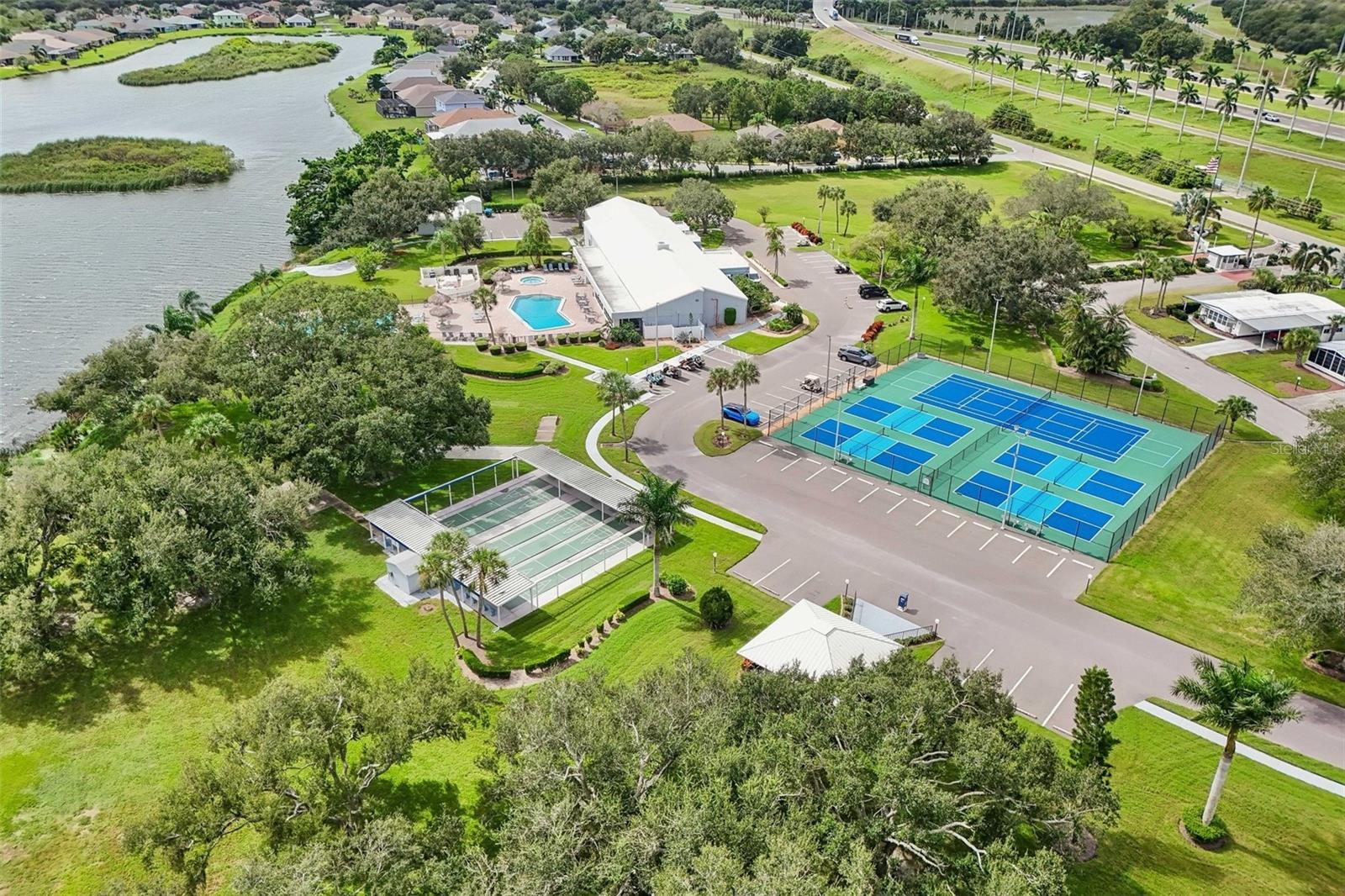 Mail Kiosk, Shuffleboard and Tennis/Pickleball Courts