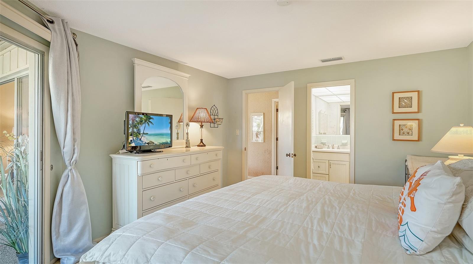 6750 GULF OF MEXICO DRIVE, #178, Longboat Key, FL 34228