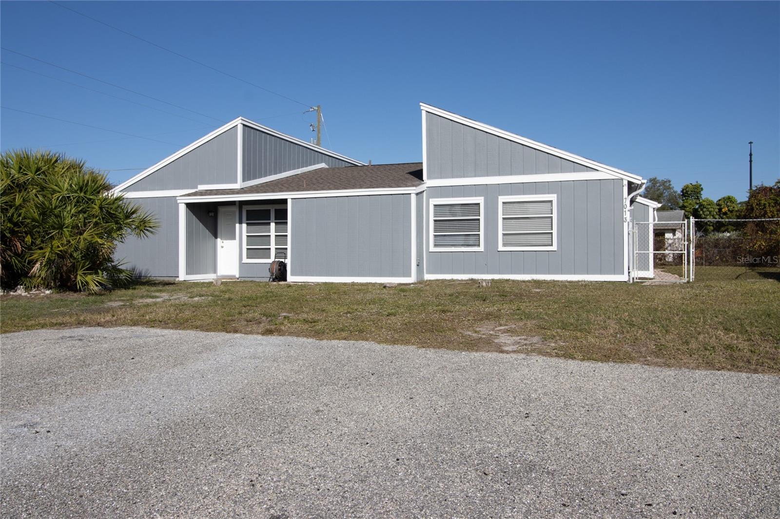 7013 BRENTFORD ROAD, Sarasota, FL 34241