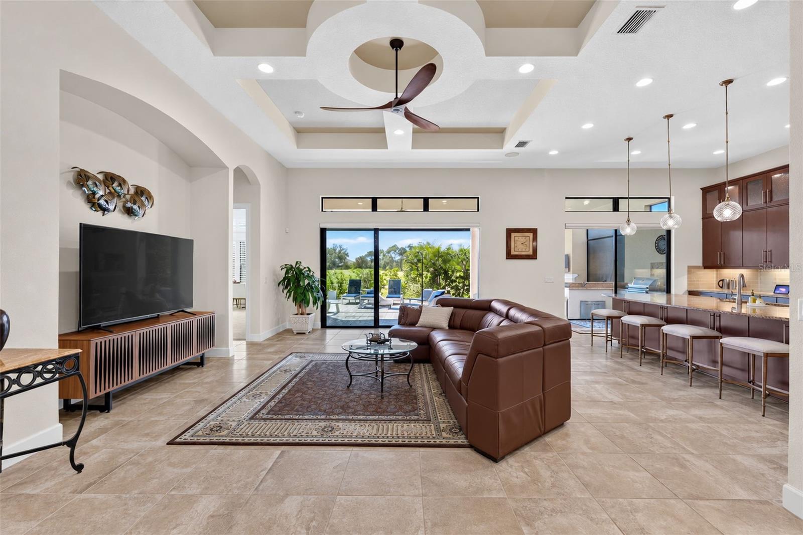 4740 BENITO COURT, Bradenton, FL 34211