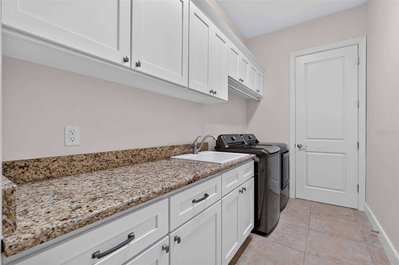 4740 BENITO COURT, Bradenton, FL 34211