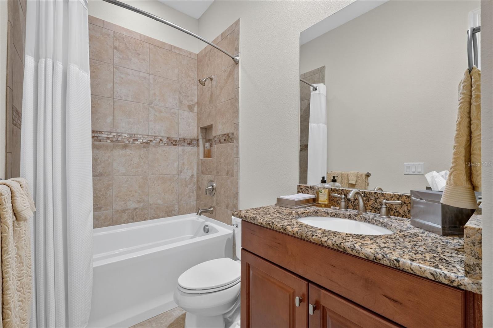 4740 BENITO COURT, Bradenton, FL 34211