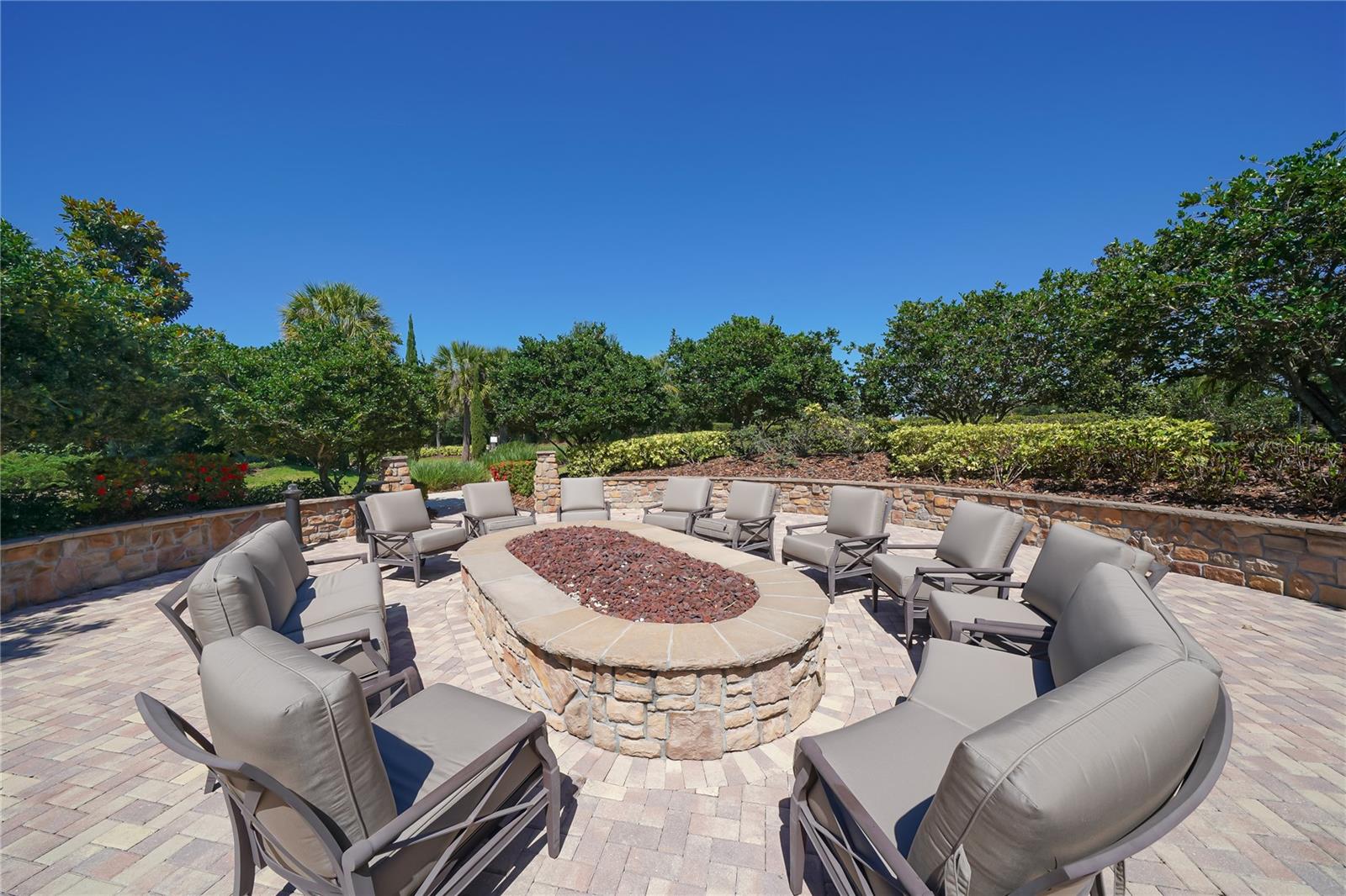 4740 BENITO COURT, Bradenton, FL 34211
