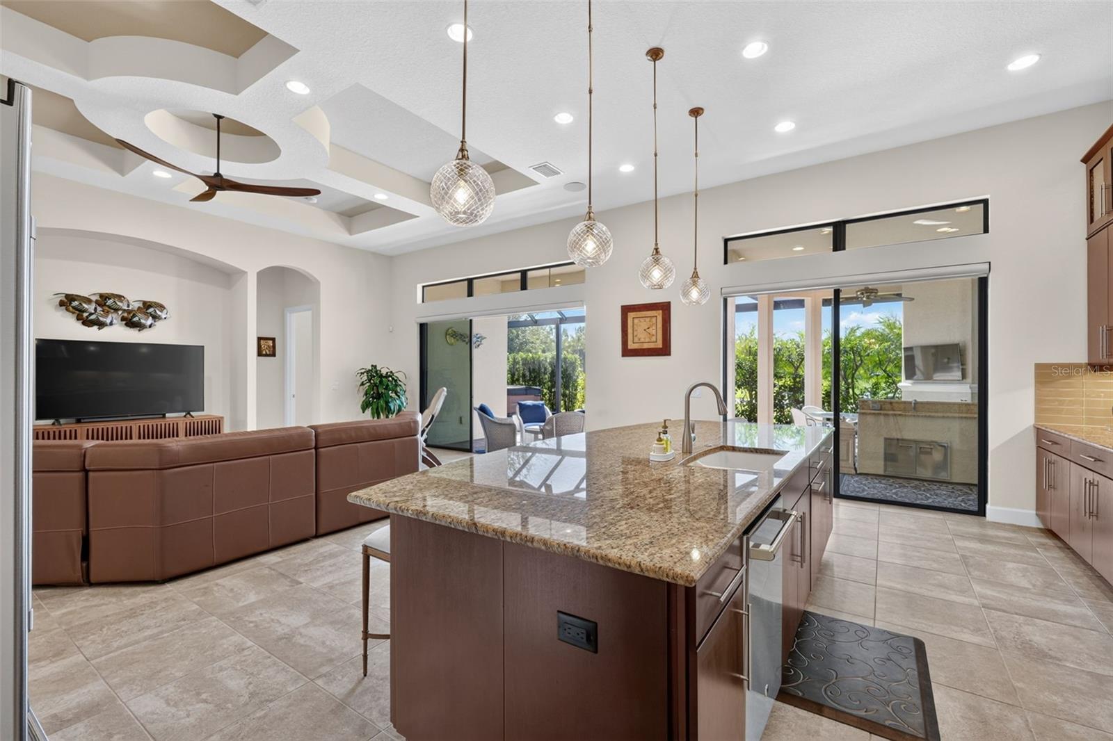4740 BENITO COURT, Bradenton, FL 34211