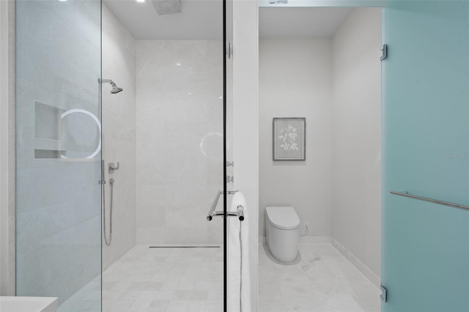 1591 GULF OF MEXICO DRIVE, #515, Longboat Key, FL 34228