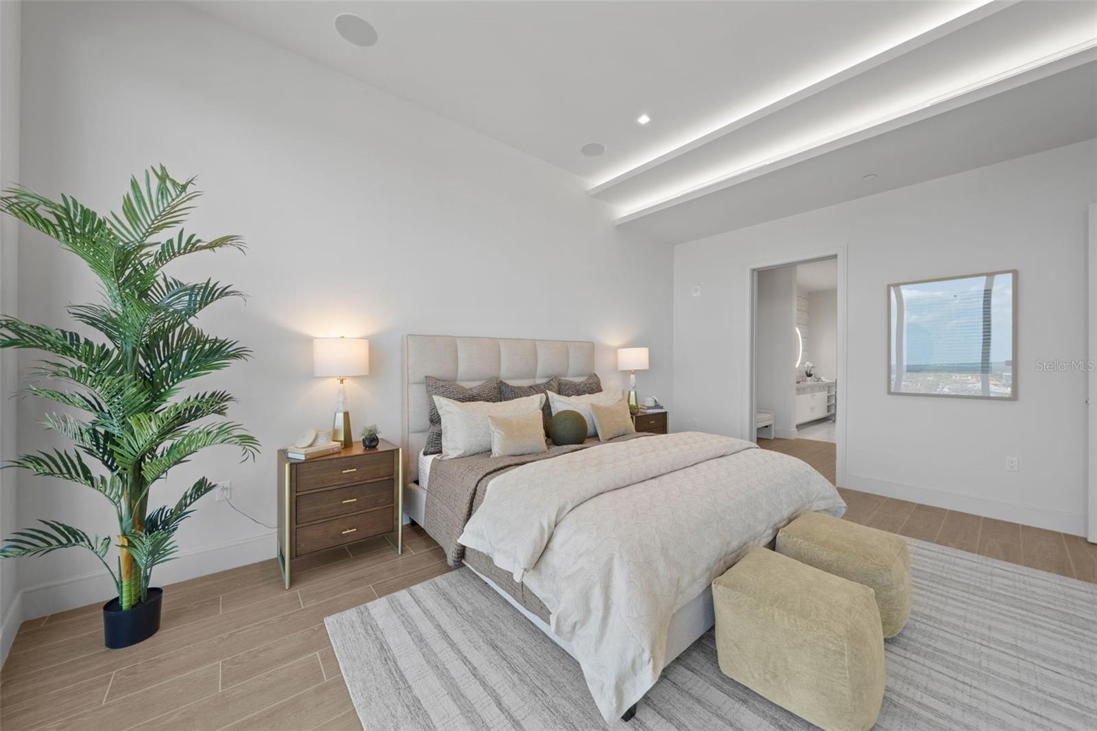 1591 GULF OF MEXICO DRIVE, #515, Longboat Key, FL 34228
