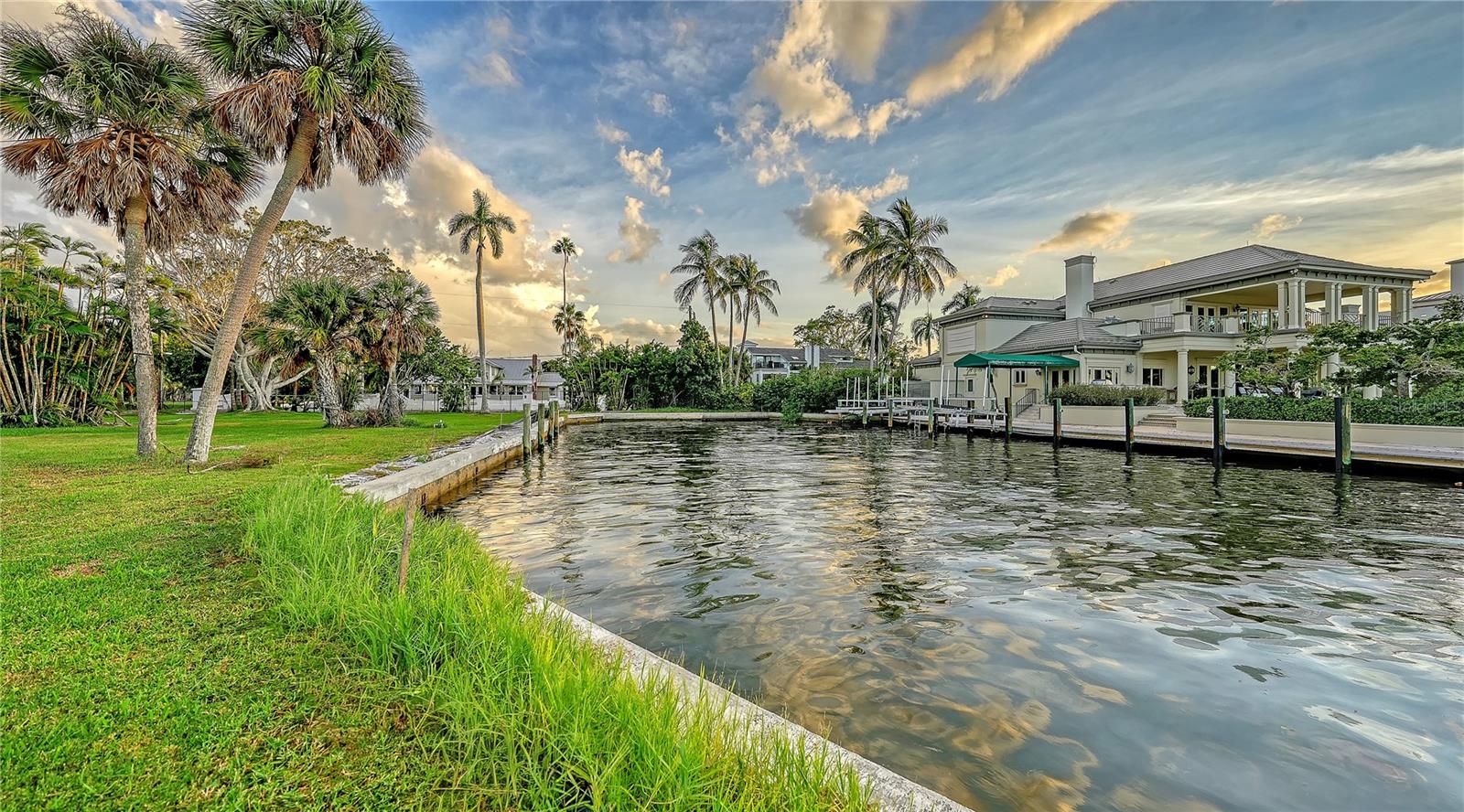609 NORSOTA WAY, Sarasota, FL 34242