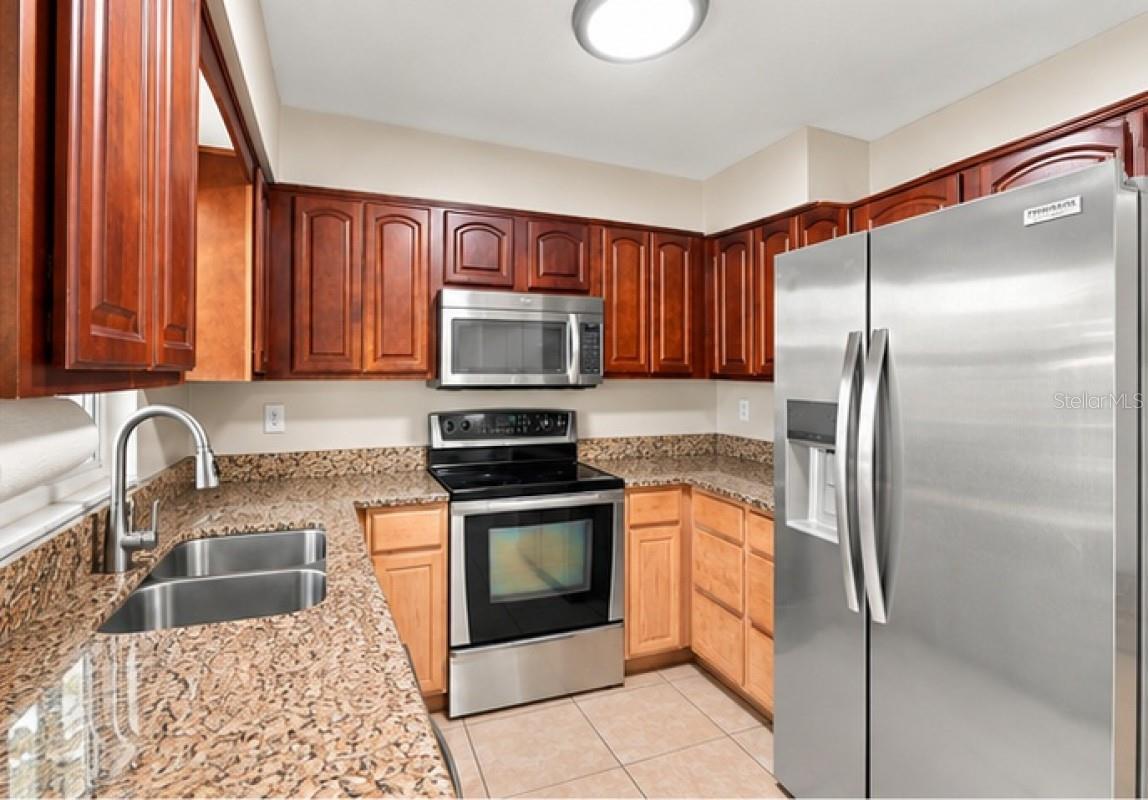1096 CAREFREE COVE DRIVE, Winter Haven, FL 33881