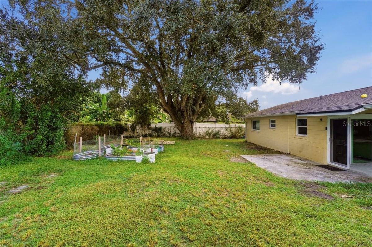 1096 CAREFREE COVE DRIVE, Winter Haven, FL 33881 1096 CAREFREE COVE DRIVE, Winter Haven, FL 33881