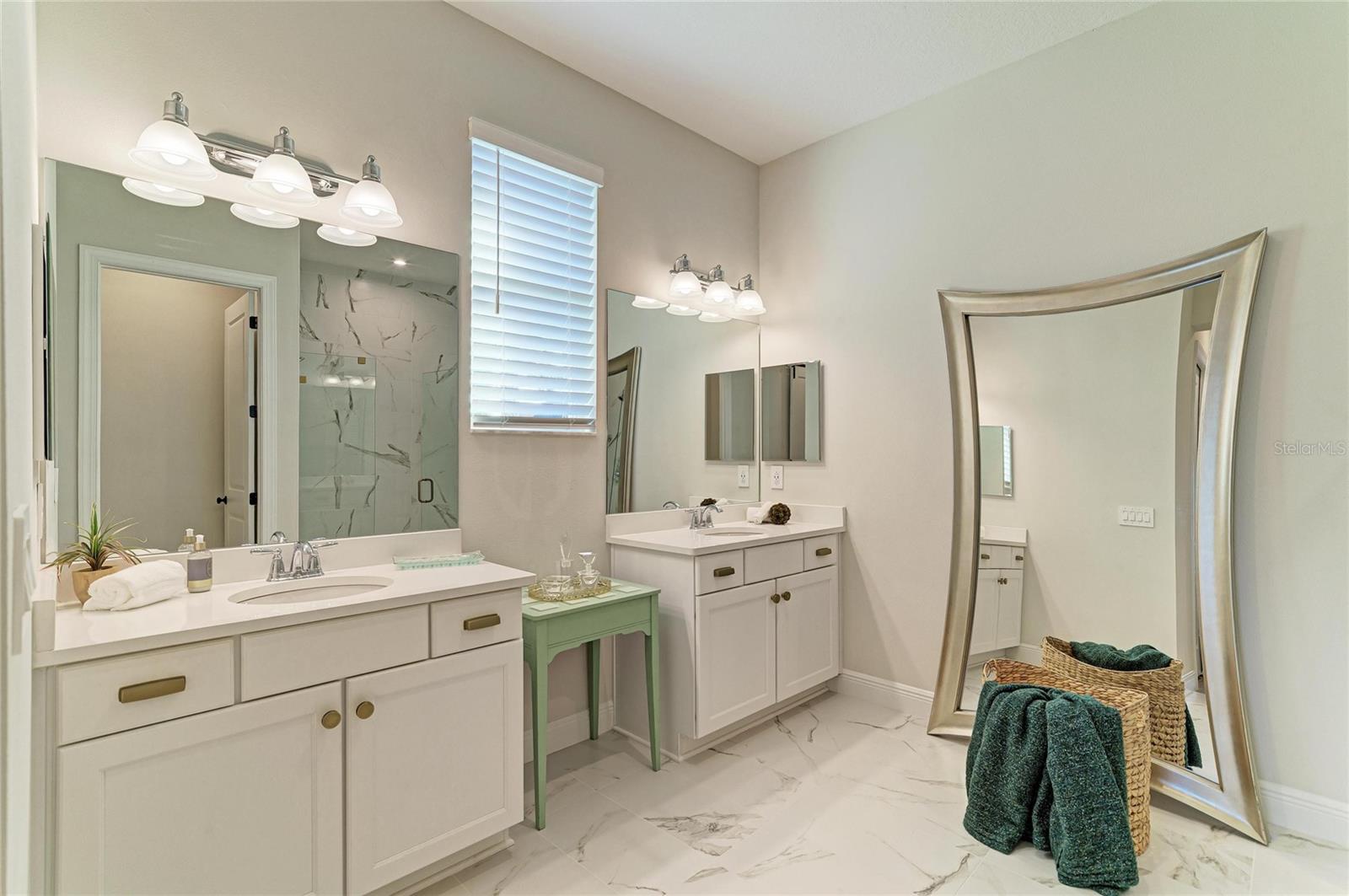 4624 ANTRIM DRIVE, Sarasota, FL 34240