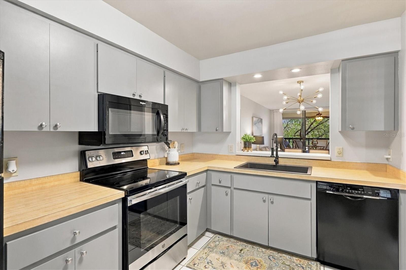 5246 LAKE VILLAGE DRIVE, #58, Sarasota, FL 34235