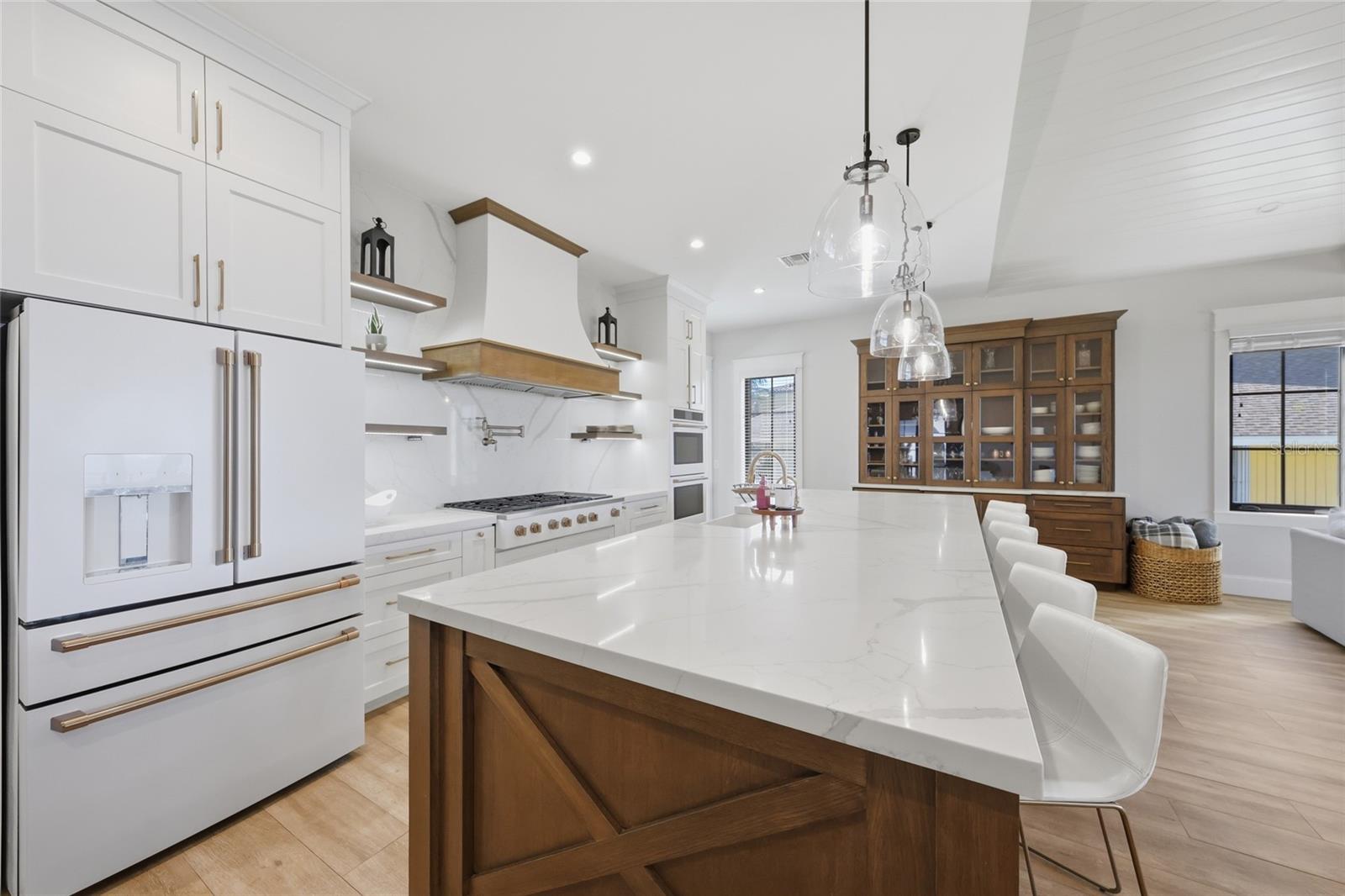 1707 PALMA SOLA BOULEVARD, Bradenton, FL 34209