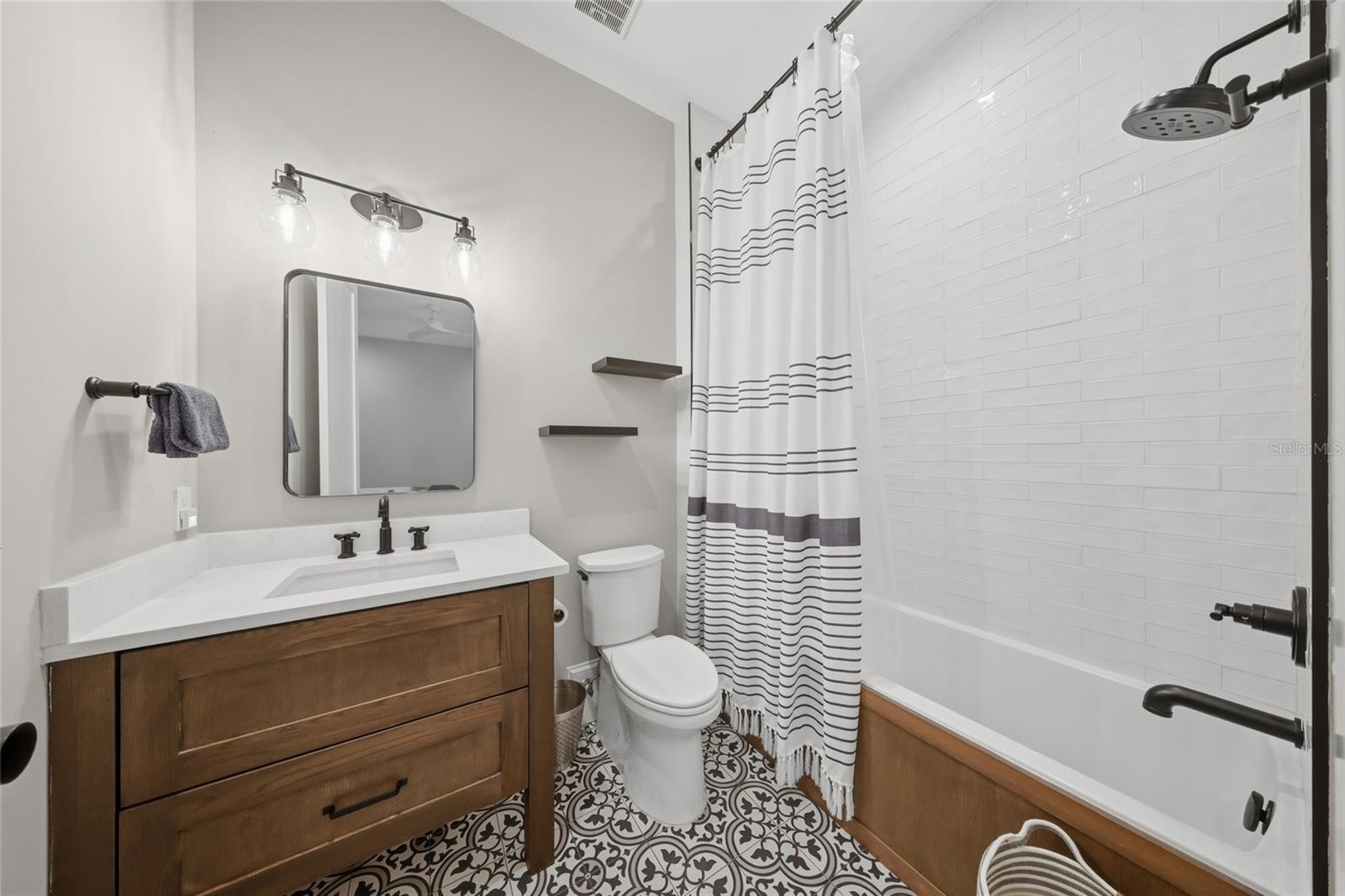1707 PALMA SOLA BOULEVARD, Bradenton, FL 34209