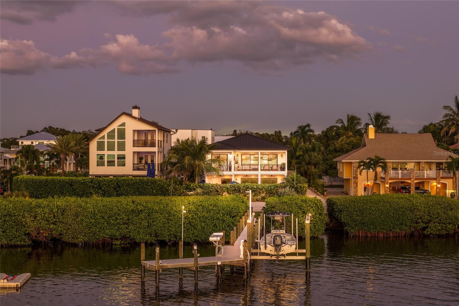 1707 PALMA SOLA BOULEVARD, Bradenton, FL 34209