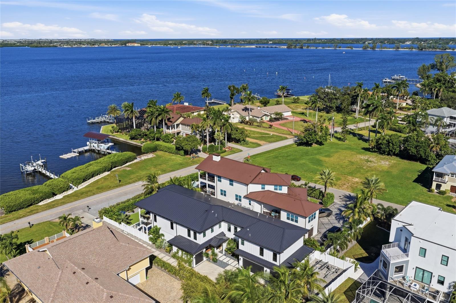 1707 PALMA SOLA BOULEVARD, Bradenton, FL 34209
