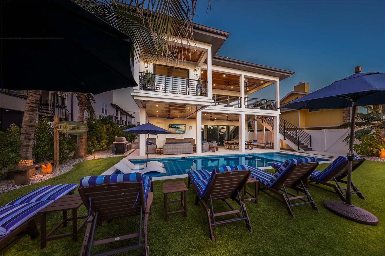 1707 PALMA SOLA BOULEVARD, Bradenton, FL 34209