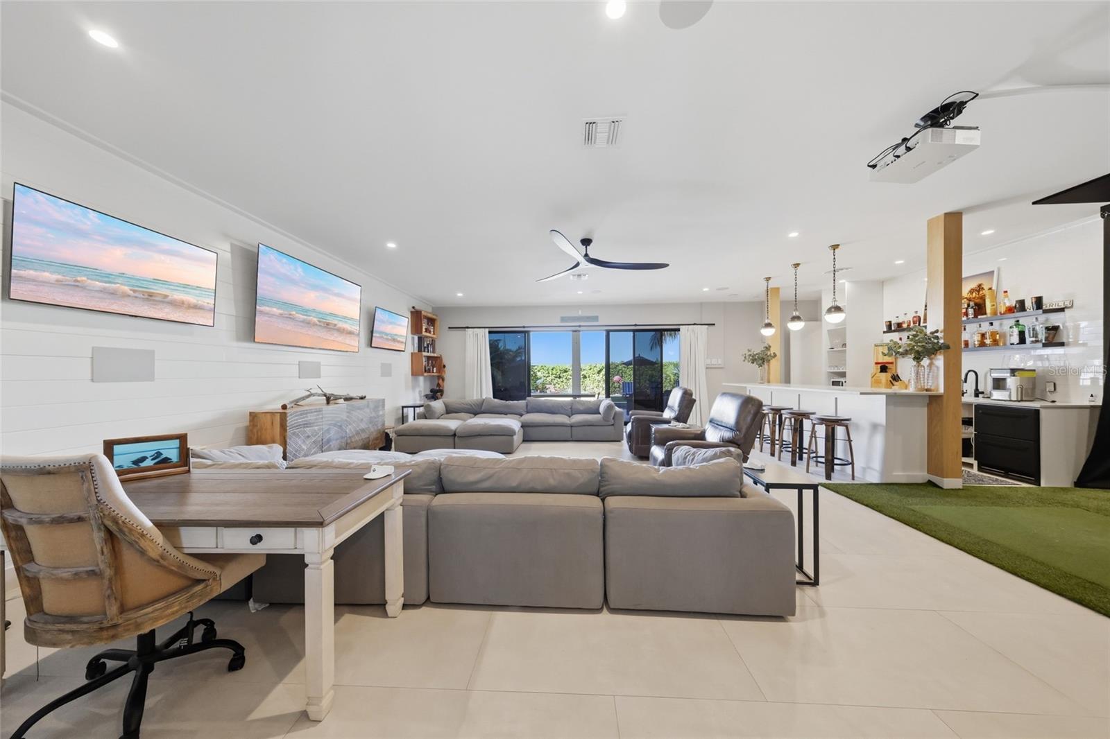 1707 PALMA SOLA BOULEVARD, Bradenton, FL 34209