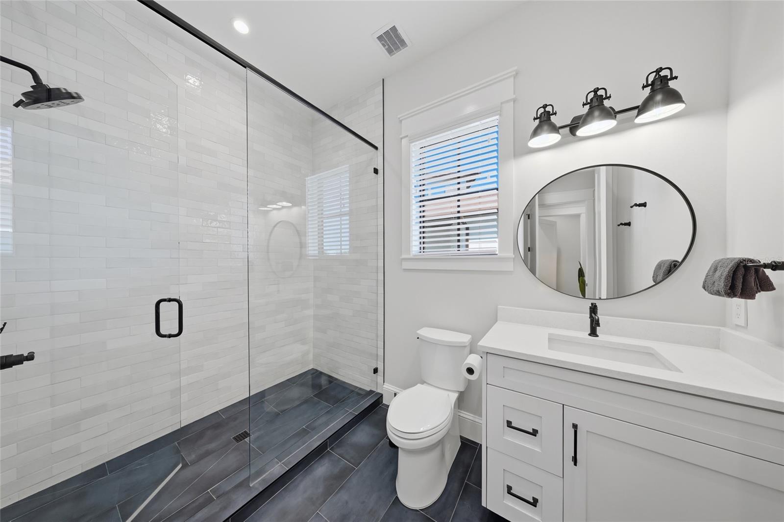 1707 PALMA SOLA BOULEVARD, Bradenton, FL 34209