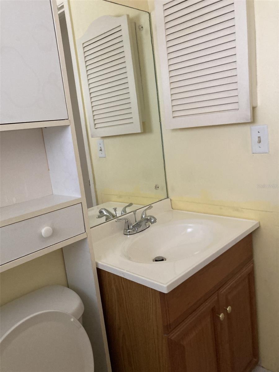 6110 CORAL WAY, Bradenton, FL 34207