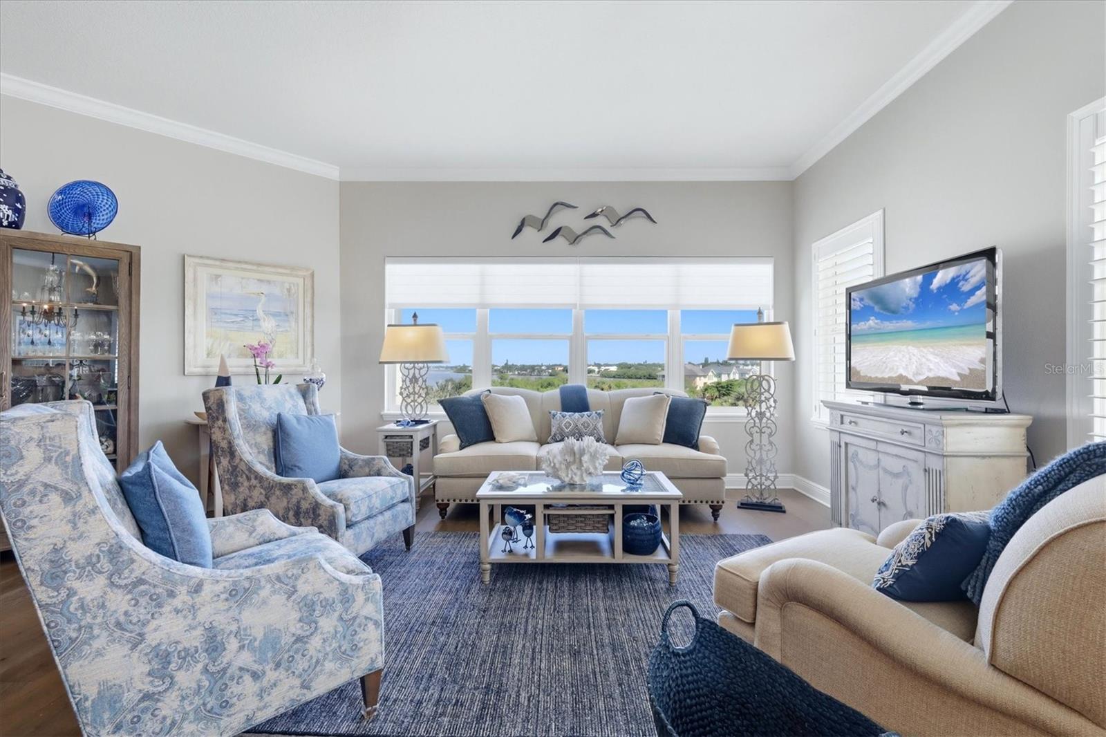 Preserve views with partial bay view.