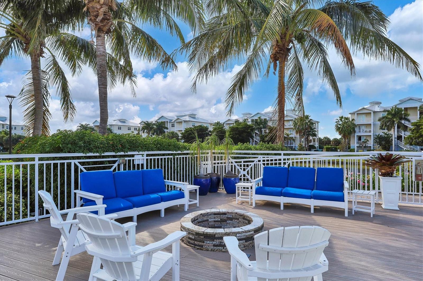 7920 34TH AVENUE W, #303, Bradenton, FL 34209
