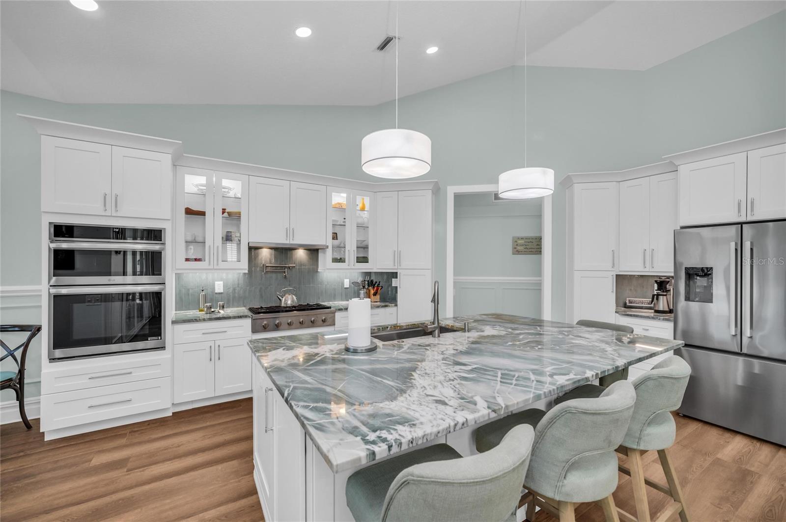 8722 54TH AVENUE E, Bradenton, FL 34211