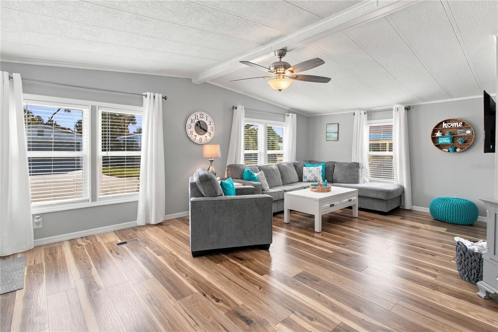 105 MEADOW CIRCLE, Ellenton, FL 34222